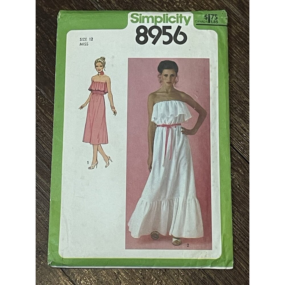 Simplicity 8956 Pattern Vintage 1970s Misses Pullover Ruffle Dress Size 12 UNCUT